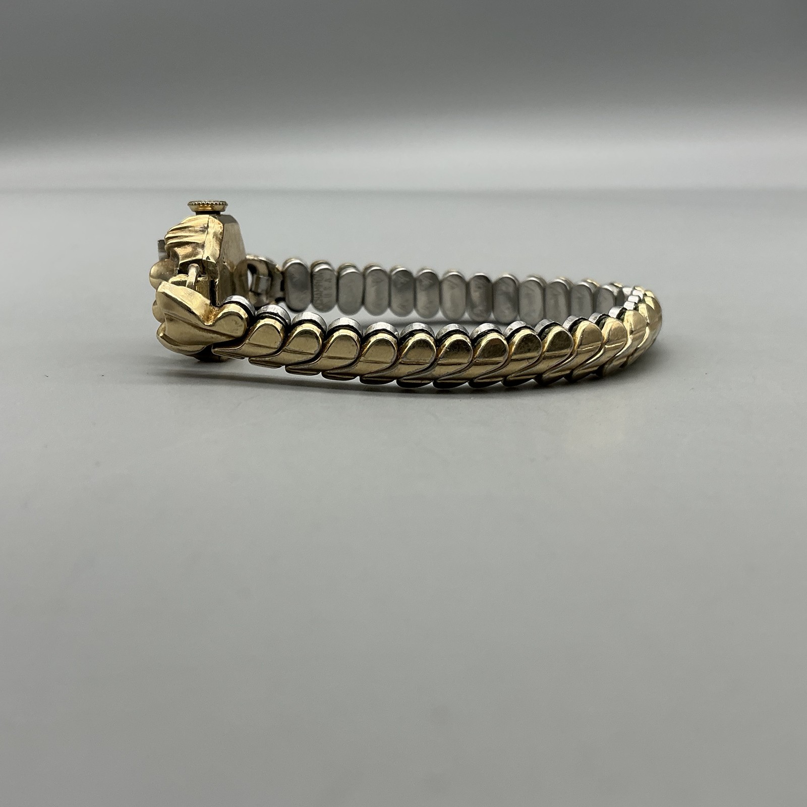 Vintage Bulova Womens Watch 16mm 10K Gold Filled Swiss Manual Wind Bracelet