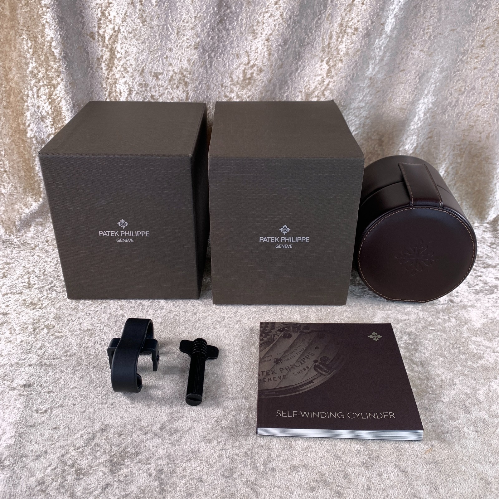 Patek Philippe WINDER SELF WINDING CYLINDER Bluetooth with Case