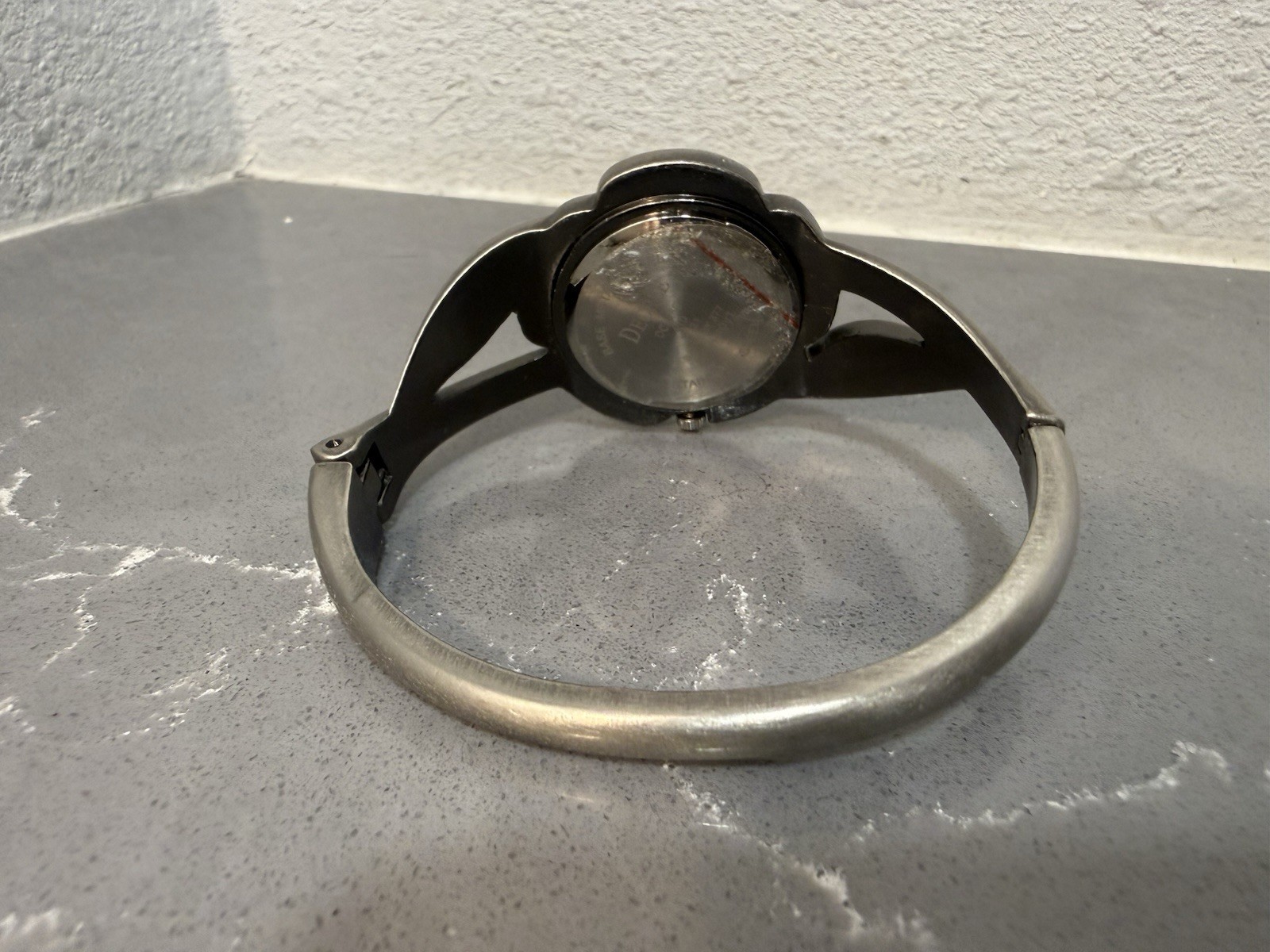 Decree Women’s Watch Flower 33mm Silver Tone Pink Cuff Brushed New Battery