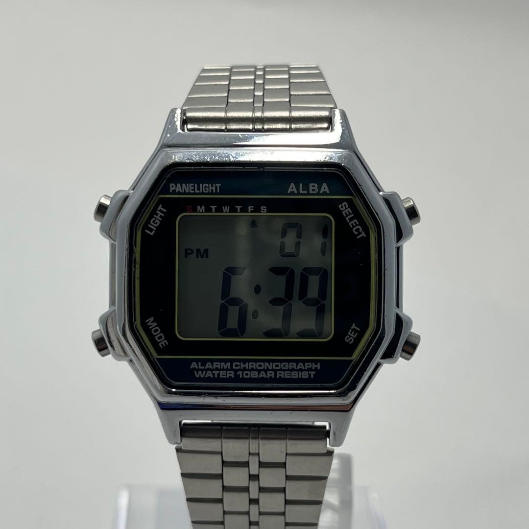 ALBA W136 4A20 Digital Silver Square Y2K 10BAR Men’s Watch Auth