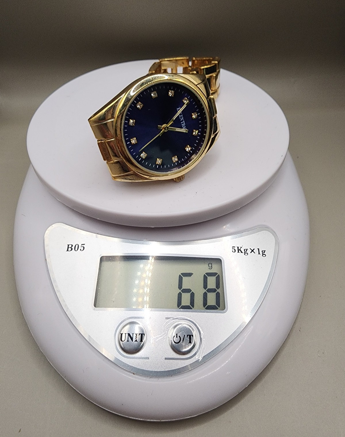Ellen Tracy Women’s Gold Tone Watch Blue Sunray Dial Crystal Markers ET5198GDNV