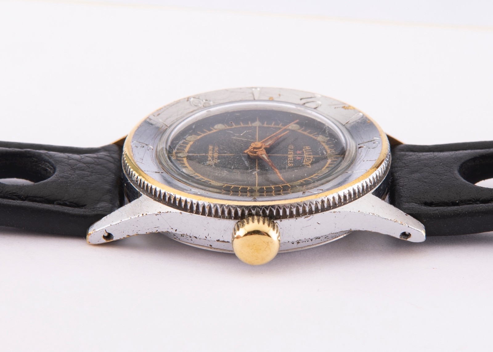 Vintage Men’s Hilton 2 Star 17 Jewels Watch Swiss Movement French Case Repair