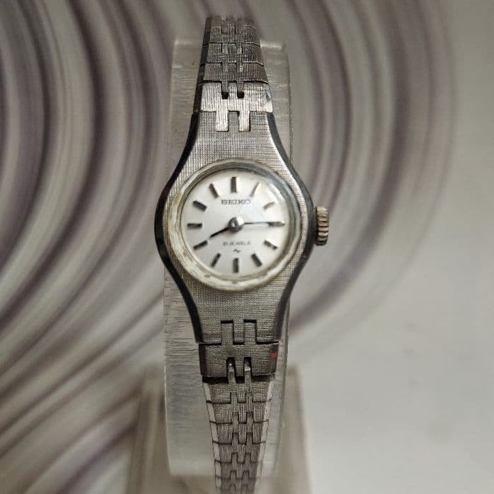 Antique Seiko women’s watch with engraved and decorated bracelet.