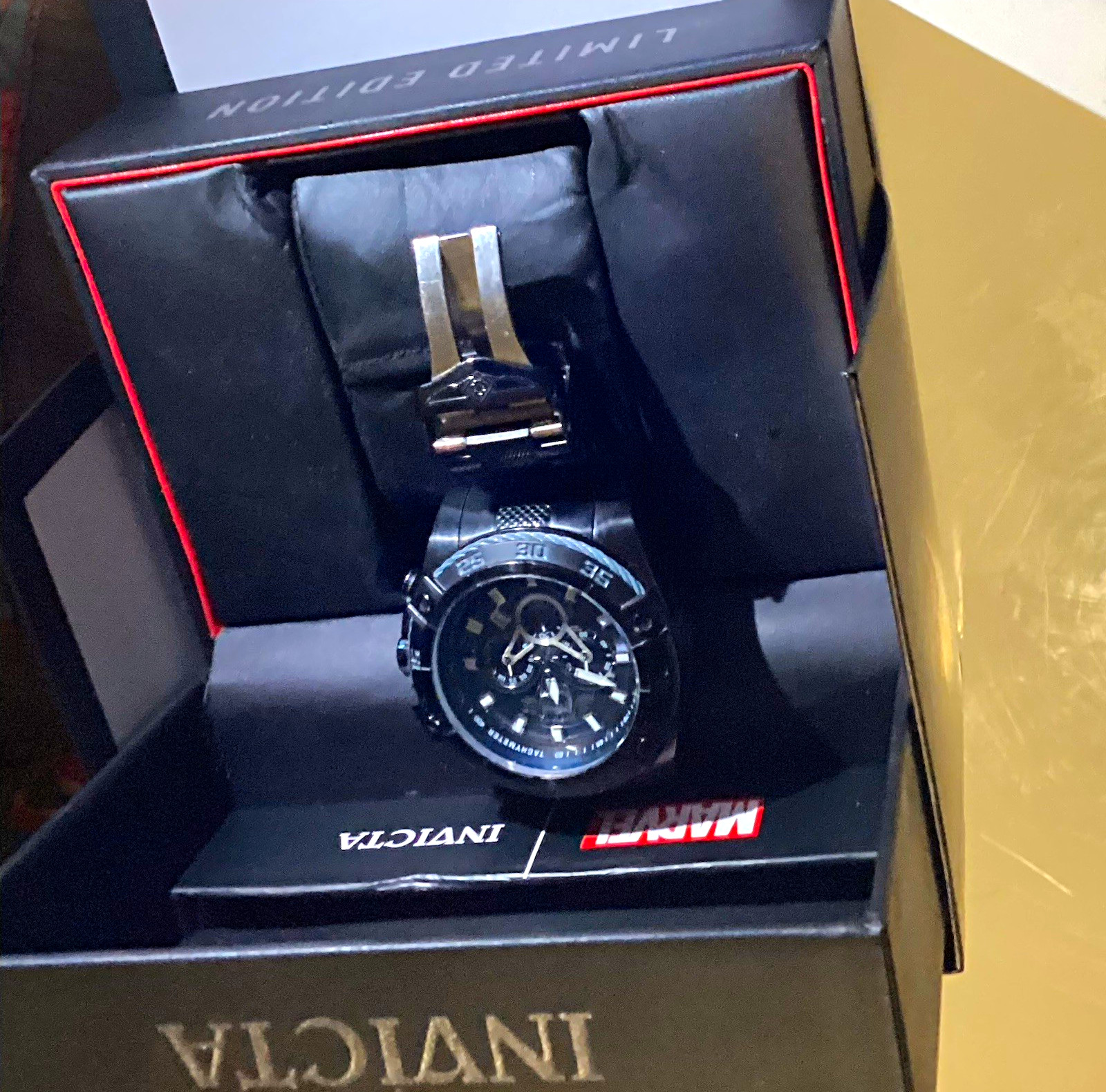 Invicta Marvel Limited Edition Quartz Black Dial SS Bracelet Tachymeter Bezel