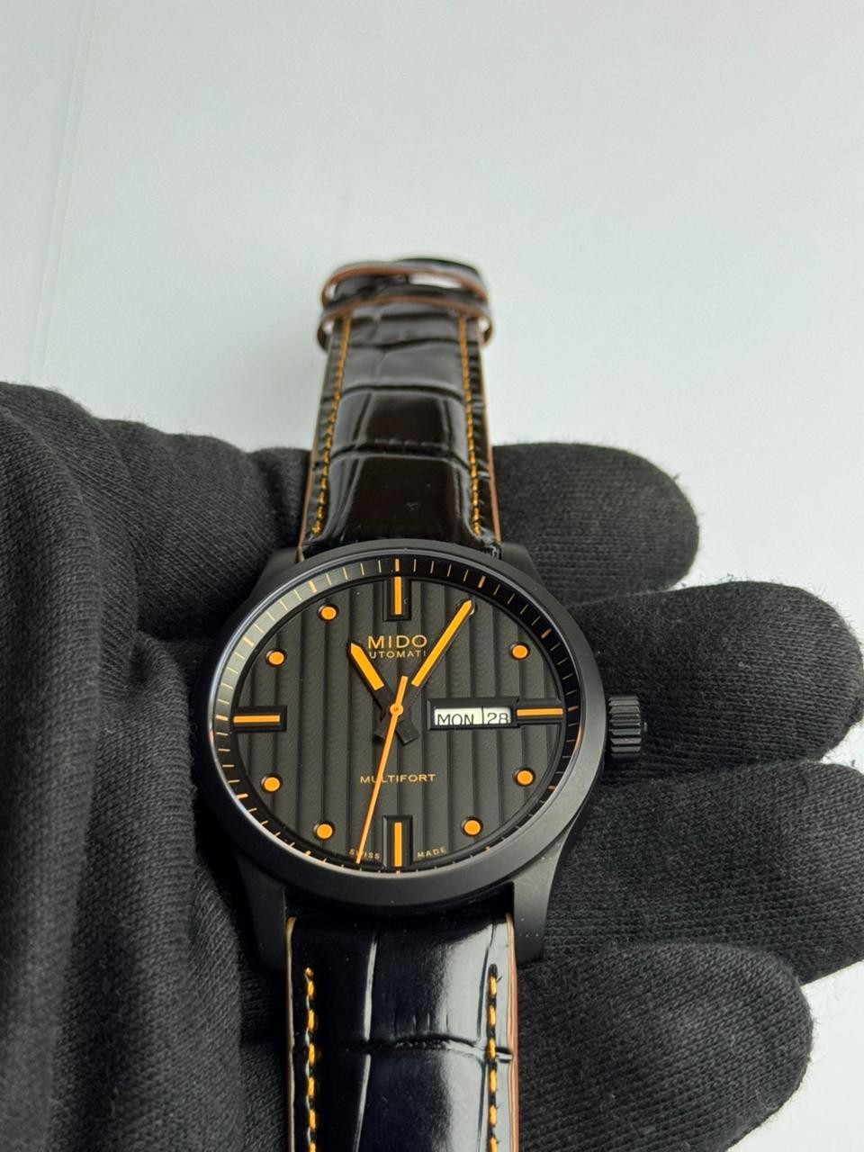 Mido Multifort Mens watch Automatic Swiss made with day/date