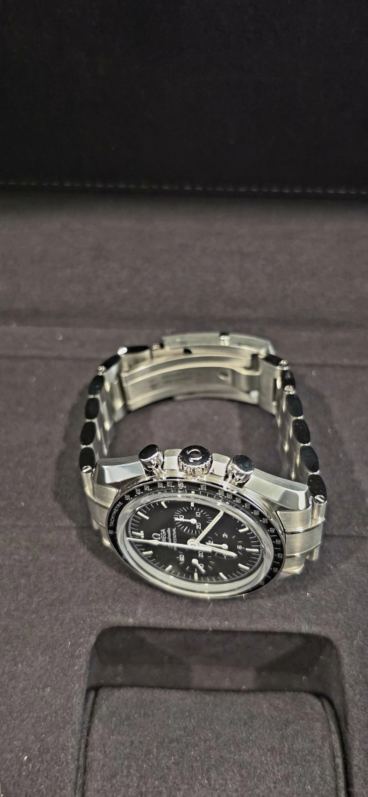OMEGA Speedmaster Professional 42mm Chronograph, Cal. 1863, Collector Box Papers