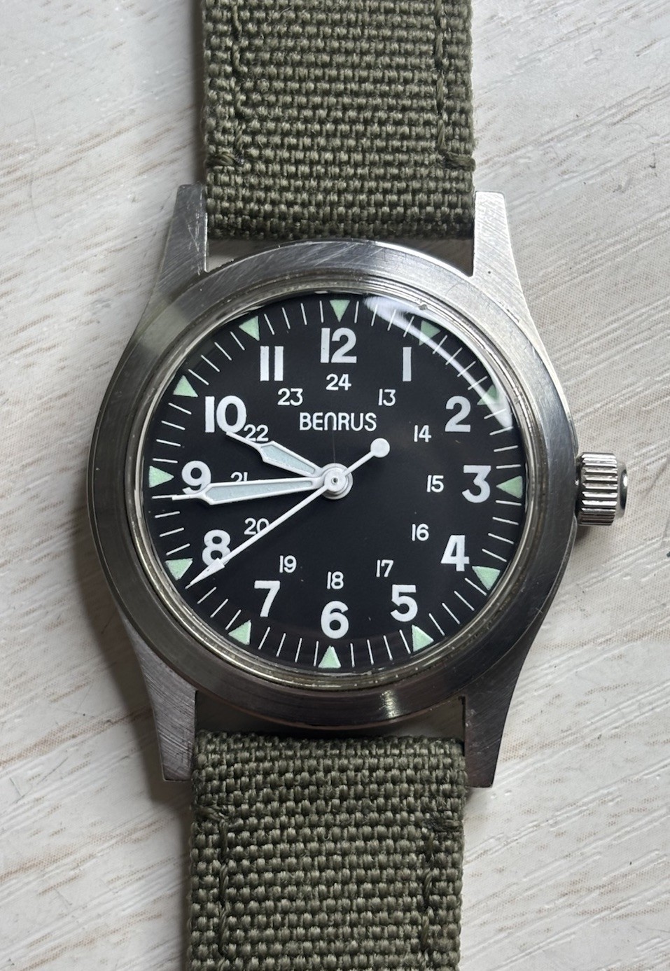 Benrus MIL-W-46374 Field Style Reissue 33mm Stainless Steel Watch Runs Hacking!