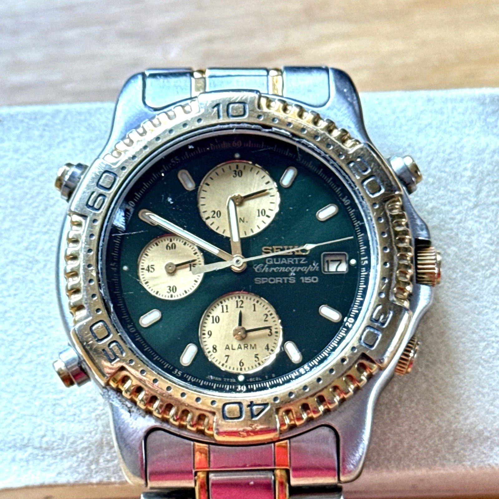 Rare 1989 Seiko Chronograph Sports 150 Watch Green Dial Two Tone Date