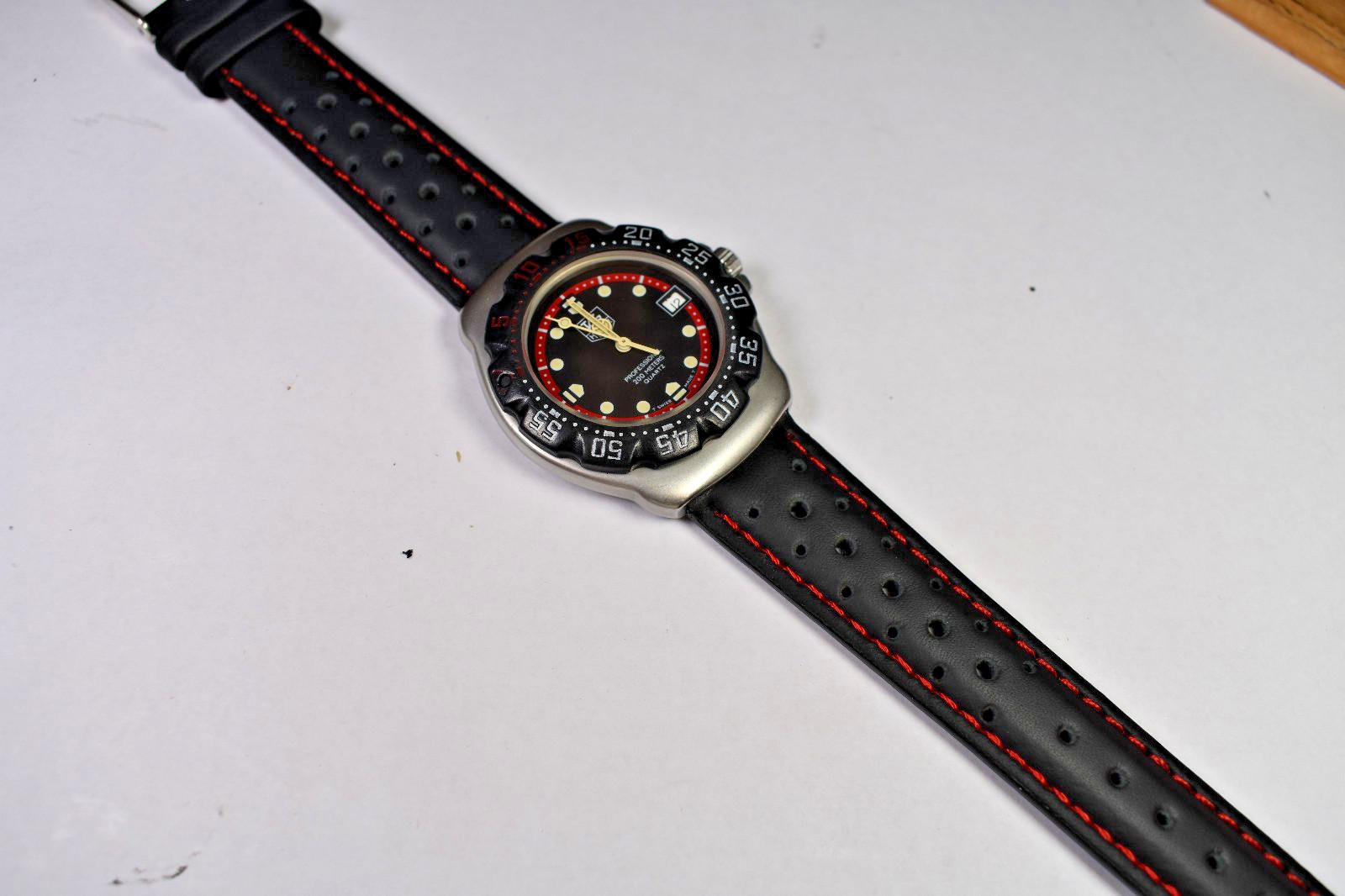 TAG Heuer Formula 1 Professional 200M WA1214 Black Unisex Watch NEW BATTERY!