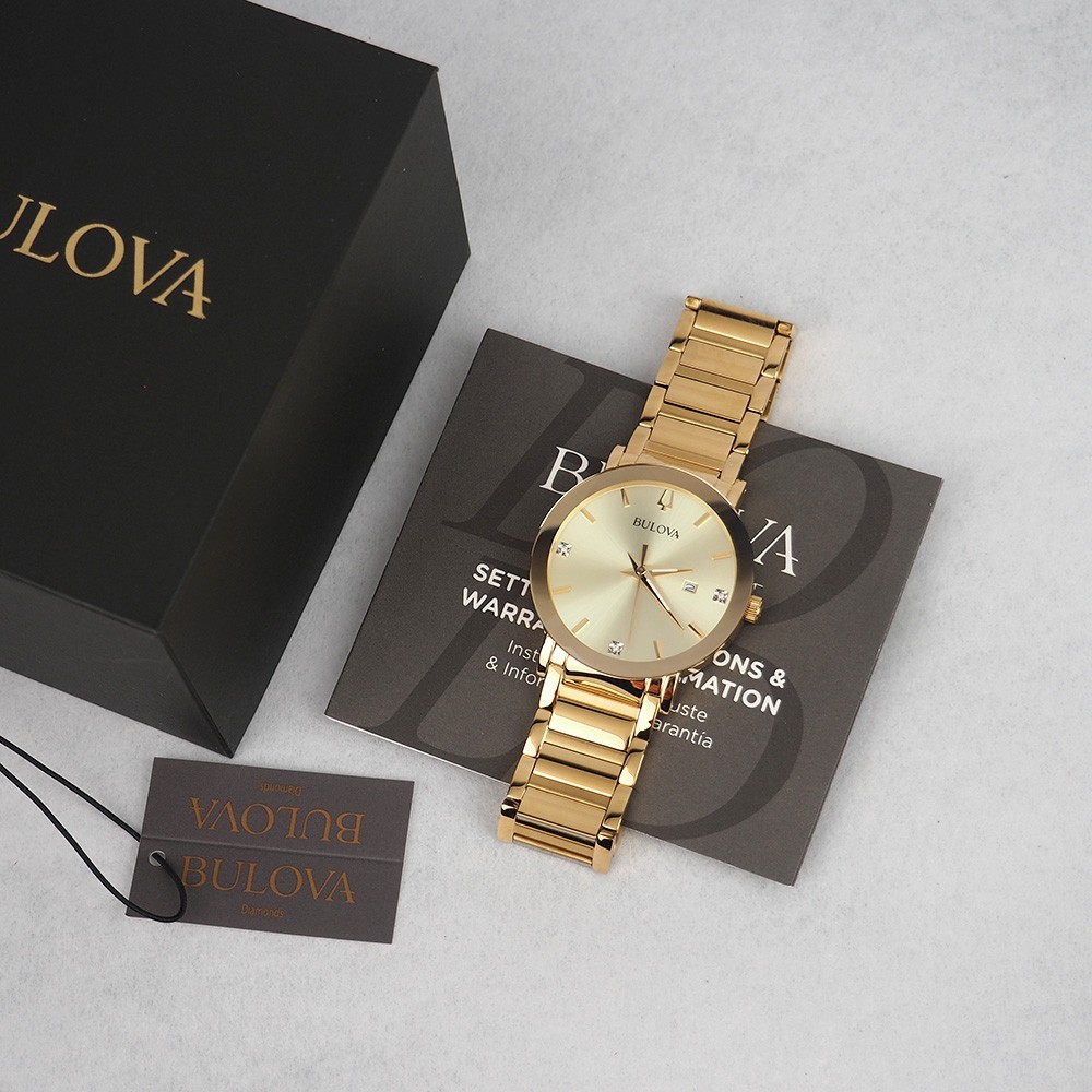 Bulova Futuro 97D115 Champagne Dial Gold-Tone Stainless Steel Men’s Watch 42mm