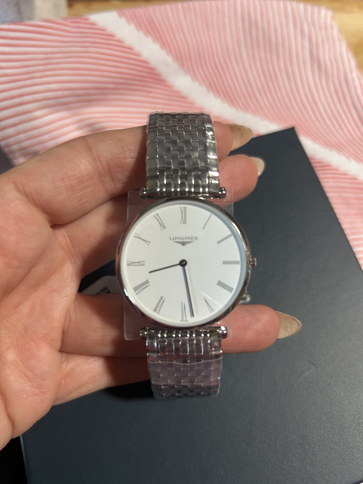 longines watch women, brand new in box, international warranty, ref#L4755411C