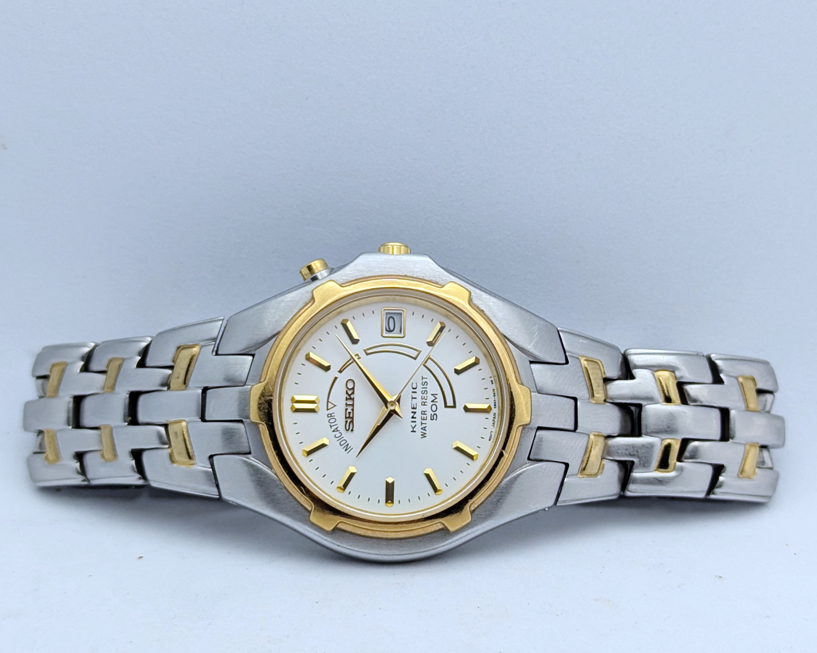 Seiko Kinetic SKA040 5M62-0A89 Two-Tone White Dial | New Capacitor