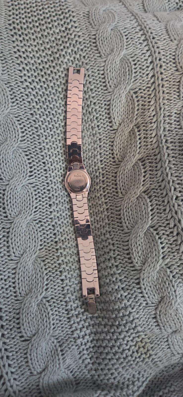 Bulova Women’s Quartz Analog Watch Crystal Bezel Stainless Steel 22mm 30m