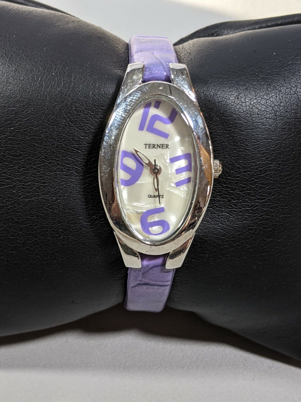 Bijoux Terner Pearlized Silver Tone Dial Oval Case Faux Leather Band Watch 8.5in