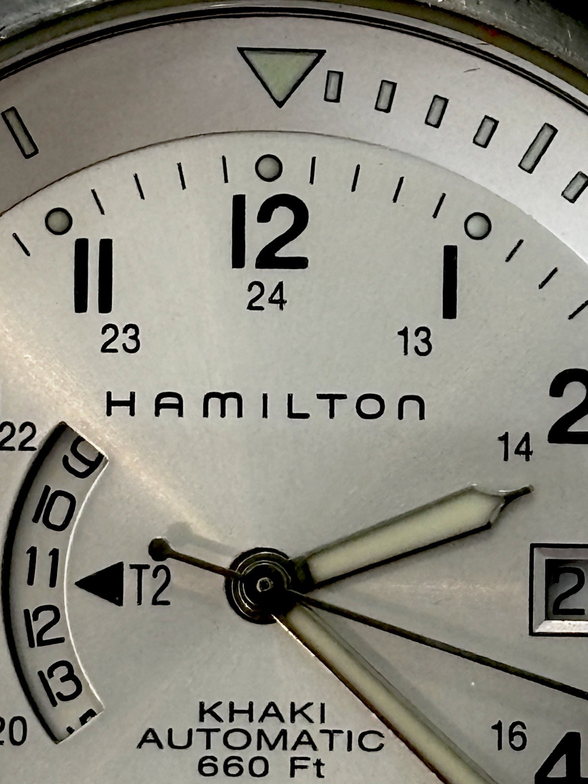Hamilton Khaki GMT World Time H776250 Automatic Silver Dial SS Bracelet Rare