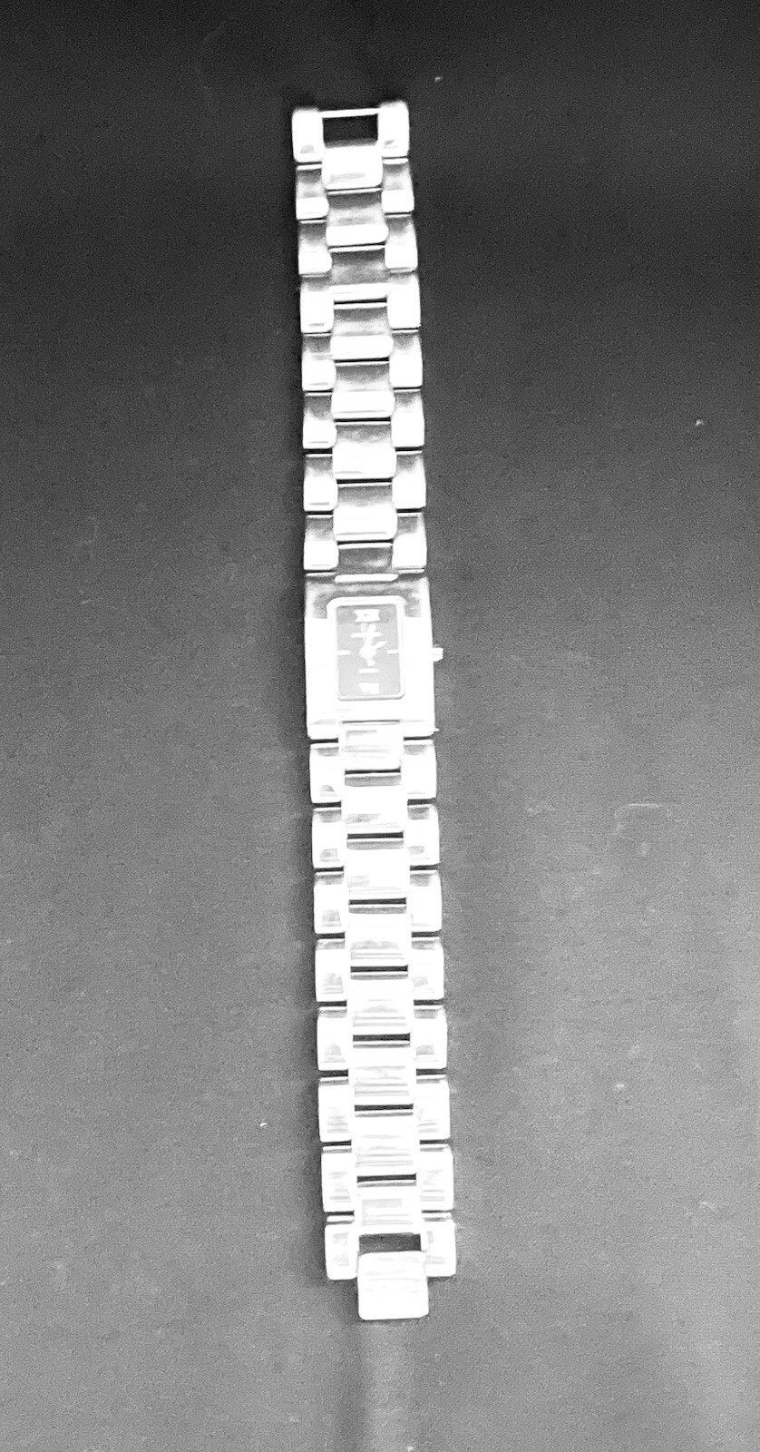 Vintage Fossil Steel FS-2587 Quartz Watch – Solid Stainless Steel