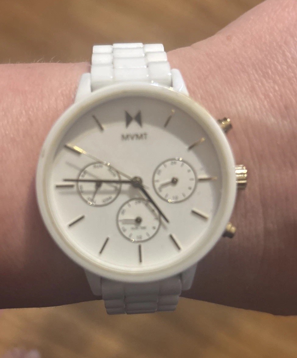 Authentic MVMT Nova Ceramic Gloss White | 38MM