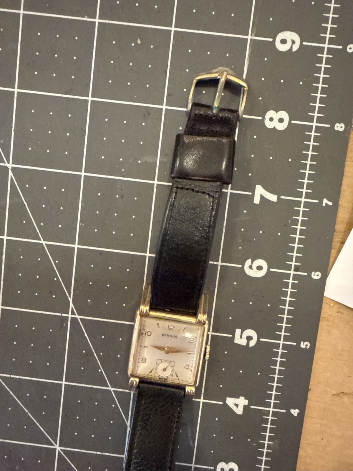 1950s Benrus Men’s Square tank watch domed glass 10K RGP runs Fancy Lugs