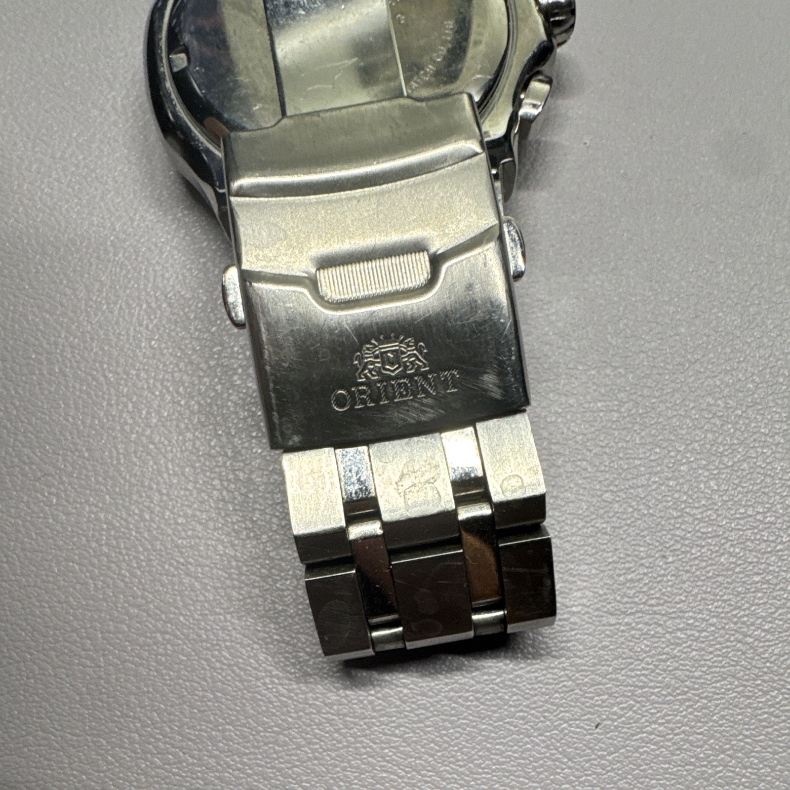 Orient Chronograph Men’s Quartz Chronograph Alarm Date 100m Steel Bracelet