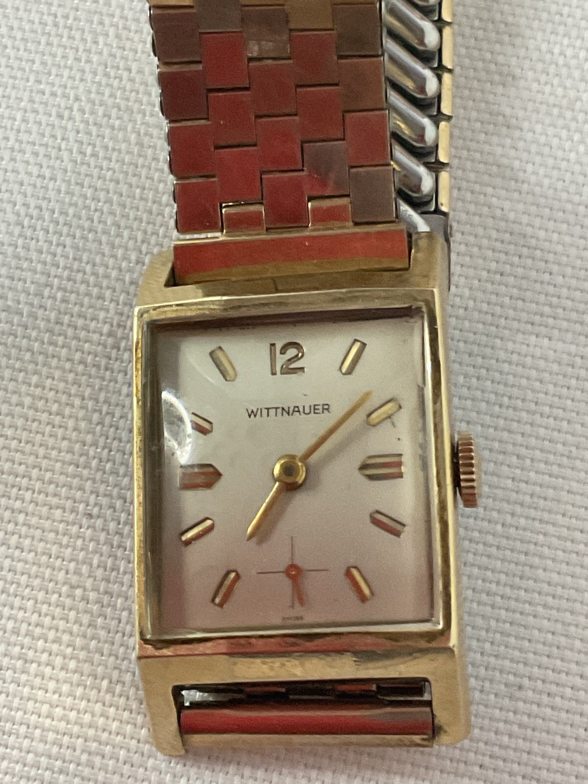 Vintage WITTNAUER men’s watch 10K GF With original box Swiss 2293-4