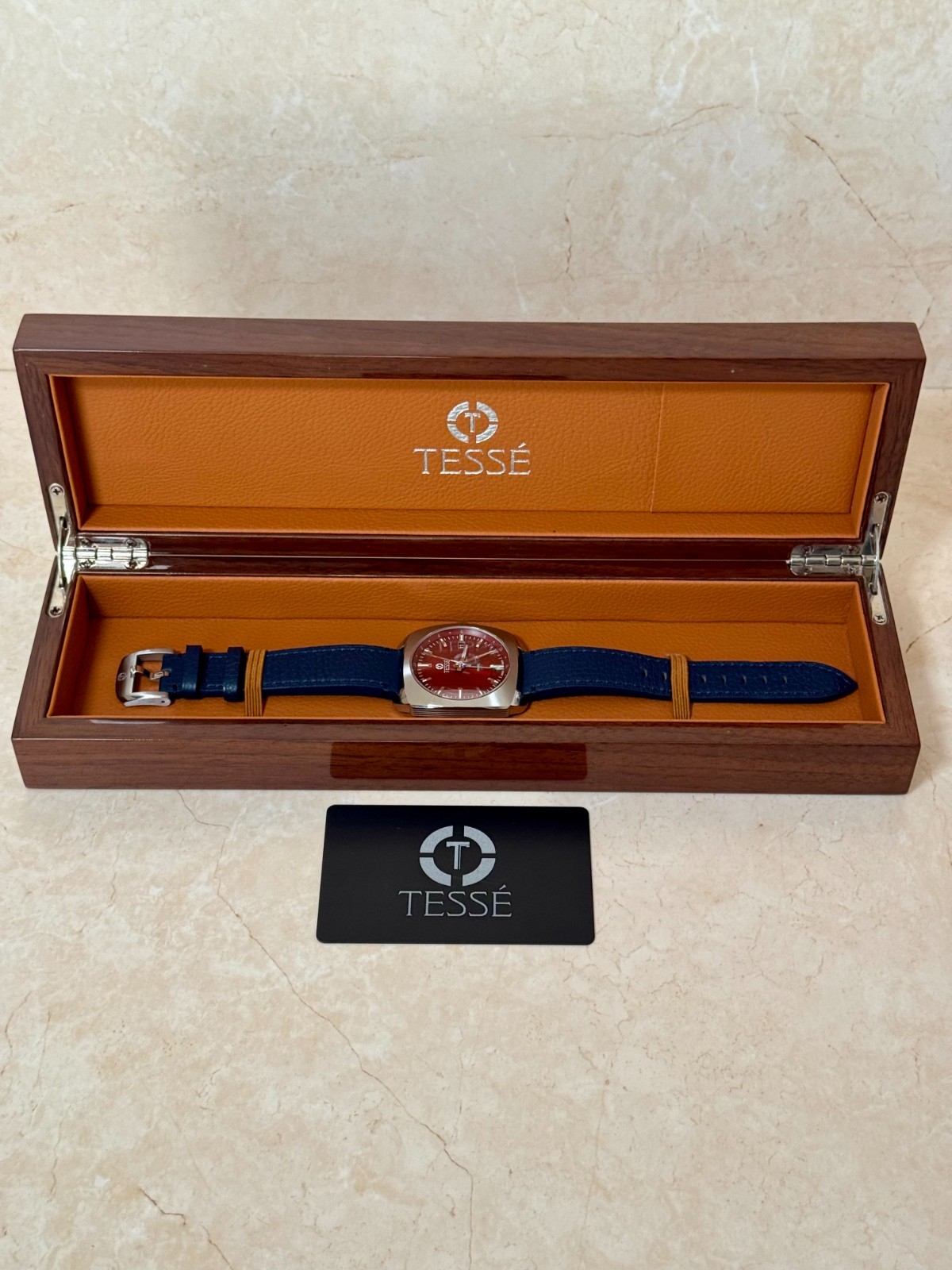 Tessé – Michel GMT – Crimson Drive