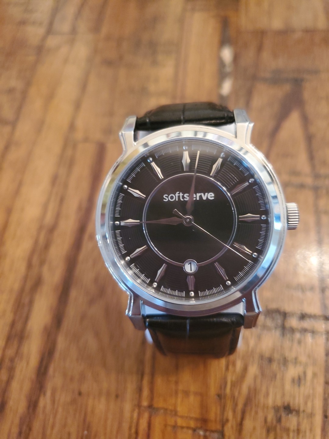 KLEYNOD 25 YEAR DEDUCATIN MENS WATCH TO SOFTSERVE IT COMPANY UKRAINE