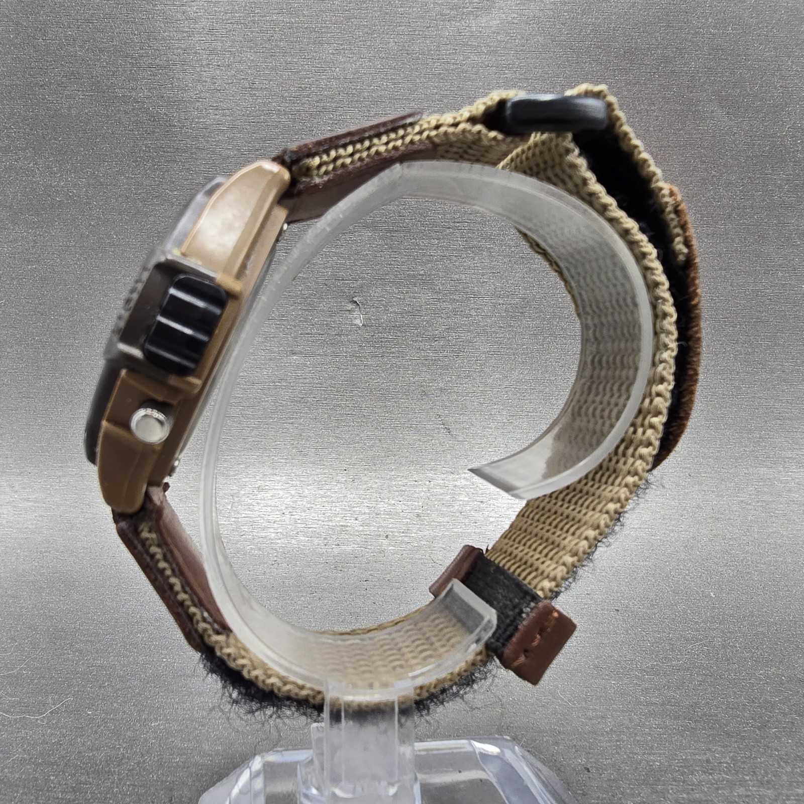 Casio FT-500 Watch Men 42mm Analog Digital Cream Dial Brown Case New Battery SRT