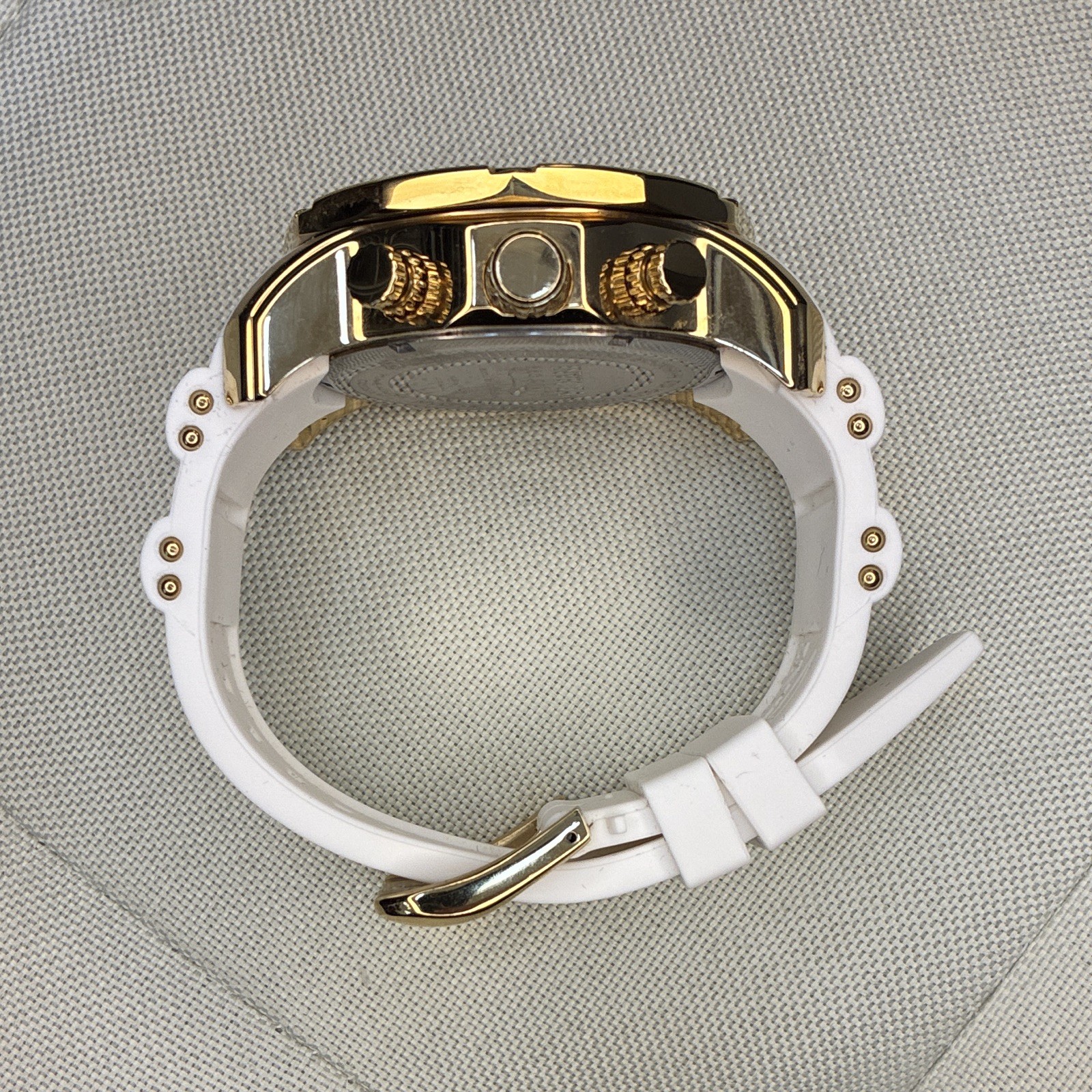 Invicta Pro Diver Chronograph Quartz 50mm 100m White Silicone Gold/Black Dial