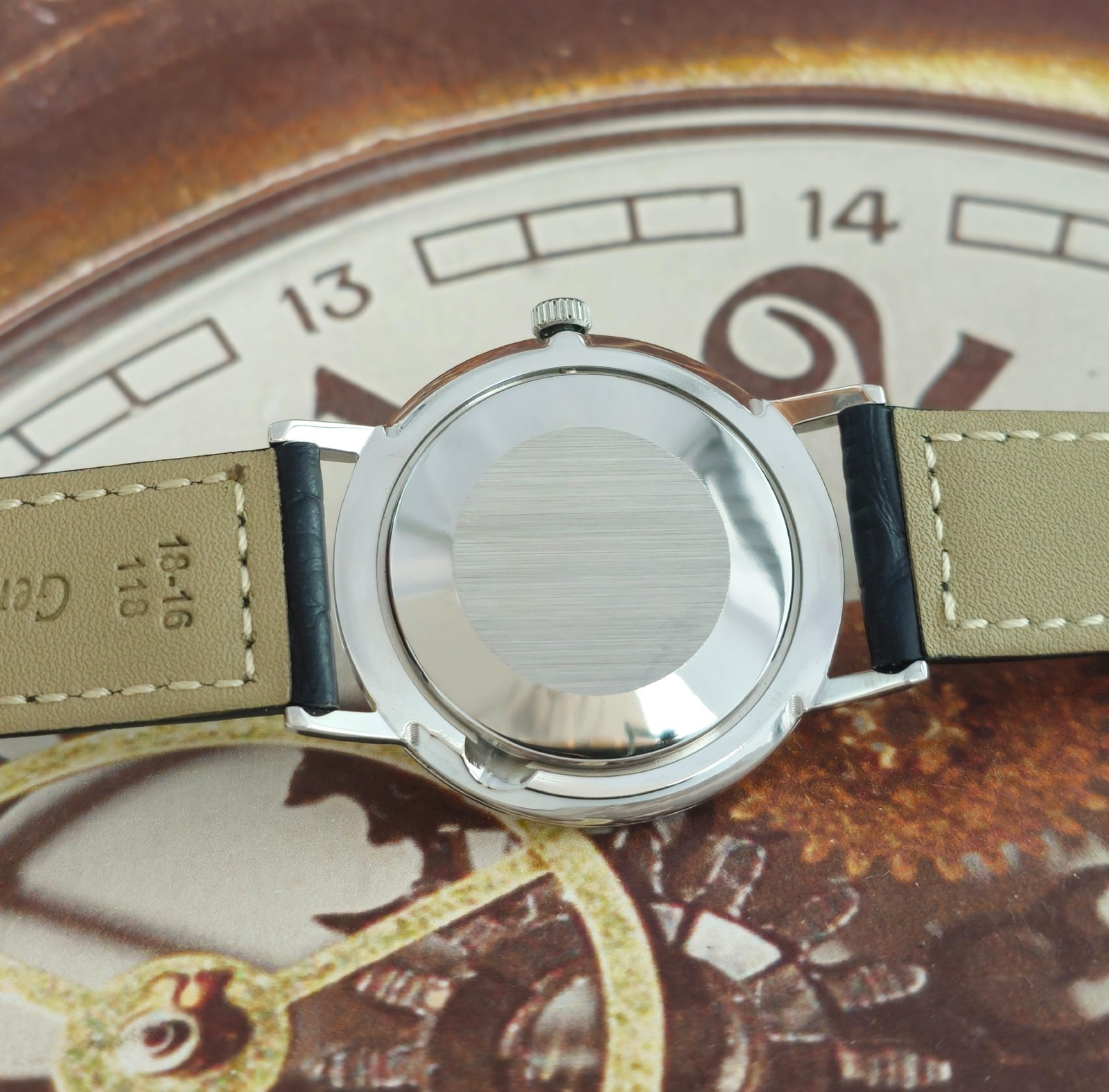 Vintage Watch USSR Poljot De Luxe 23 Jewels ULTRA SLIM Soviet Mechanical Watch
