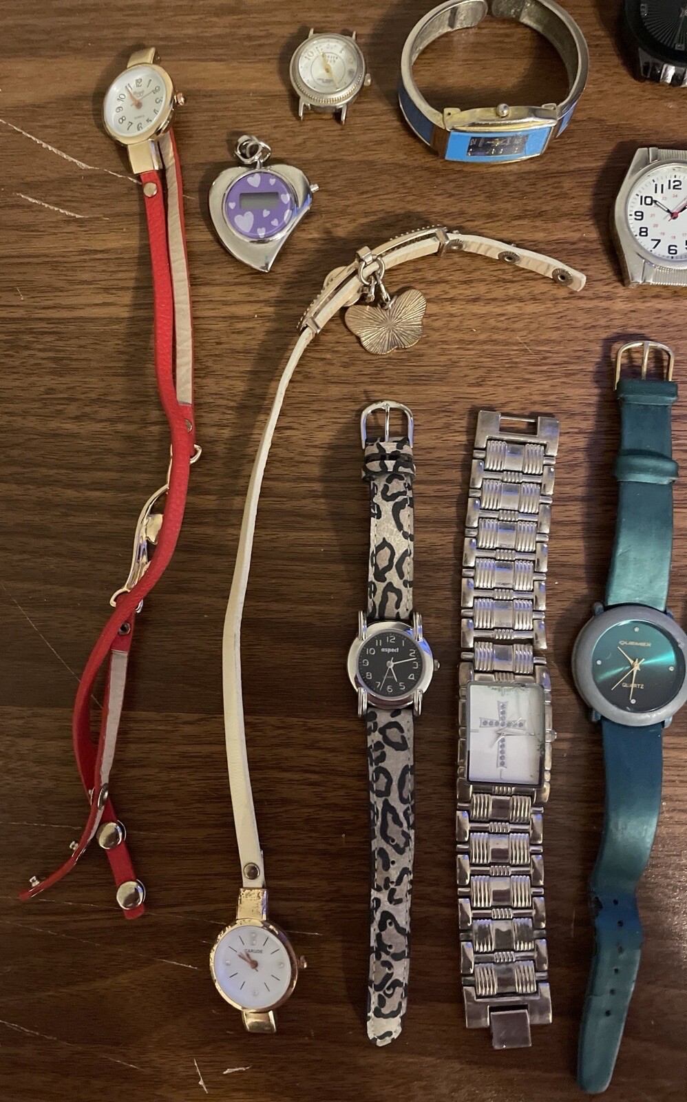 Lot Of 22 Vintage/ Modern Men’s & Women’s Watches SEE DESCRIPTION
