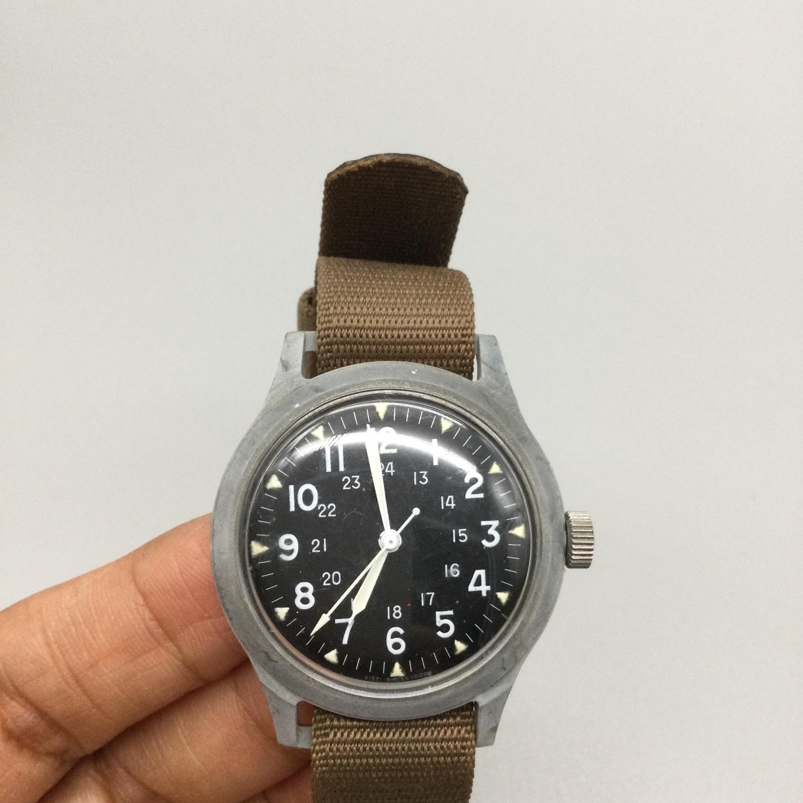 Vintage Benrus MIL-W-46374 Mens Watch 35mm Field Black NOT RUNNING FOR PARTS