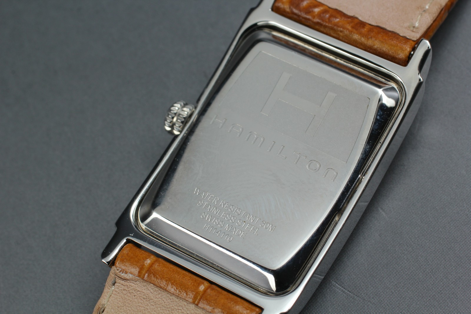 [Near MINT] Hamilton Ardmore H114110 24mm White Dial Brown Band Qz Unisex Watch