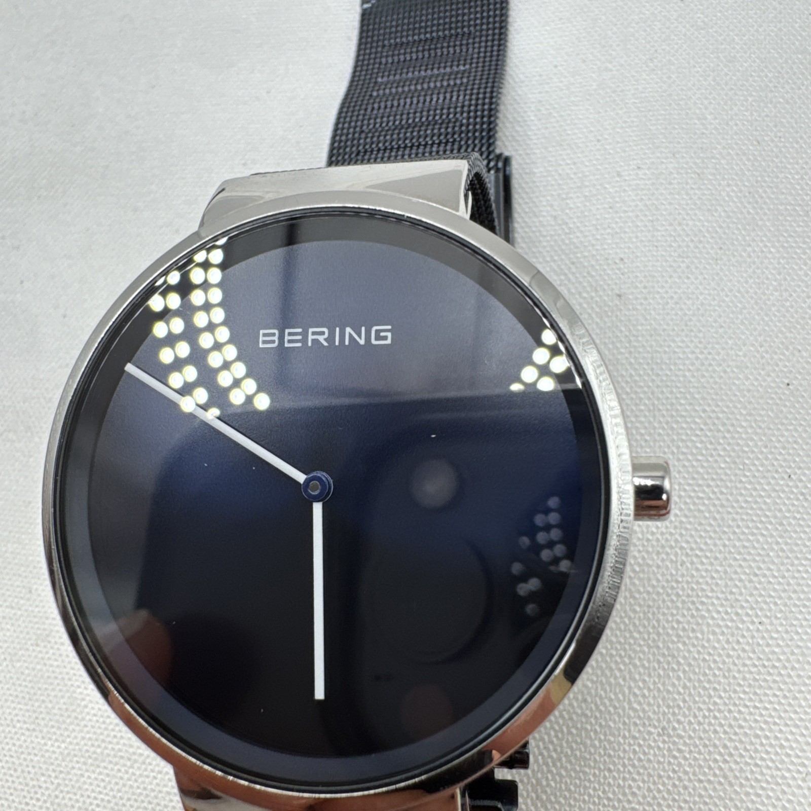 BERING Classic Polished Silver Blue 39mm Sunray Dial Unisex Watch 14539-307