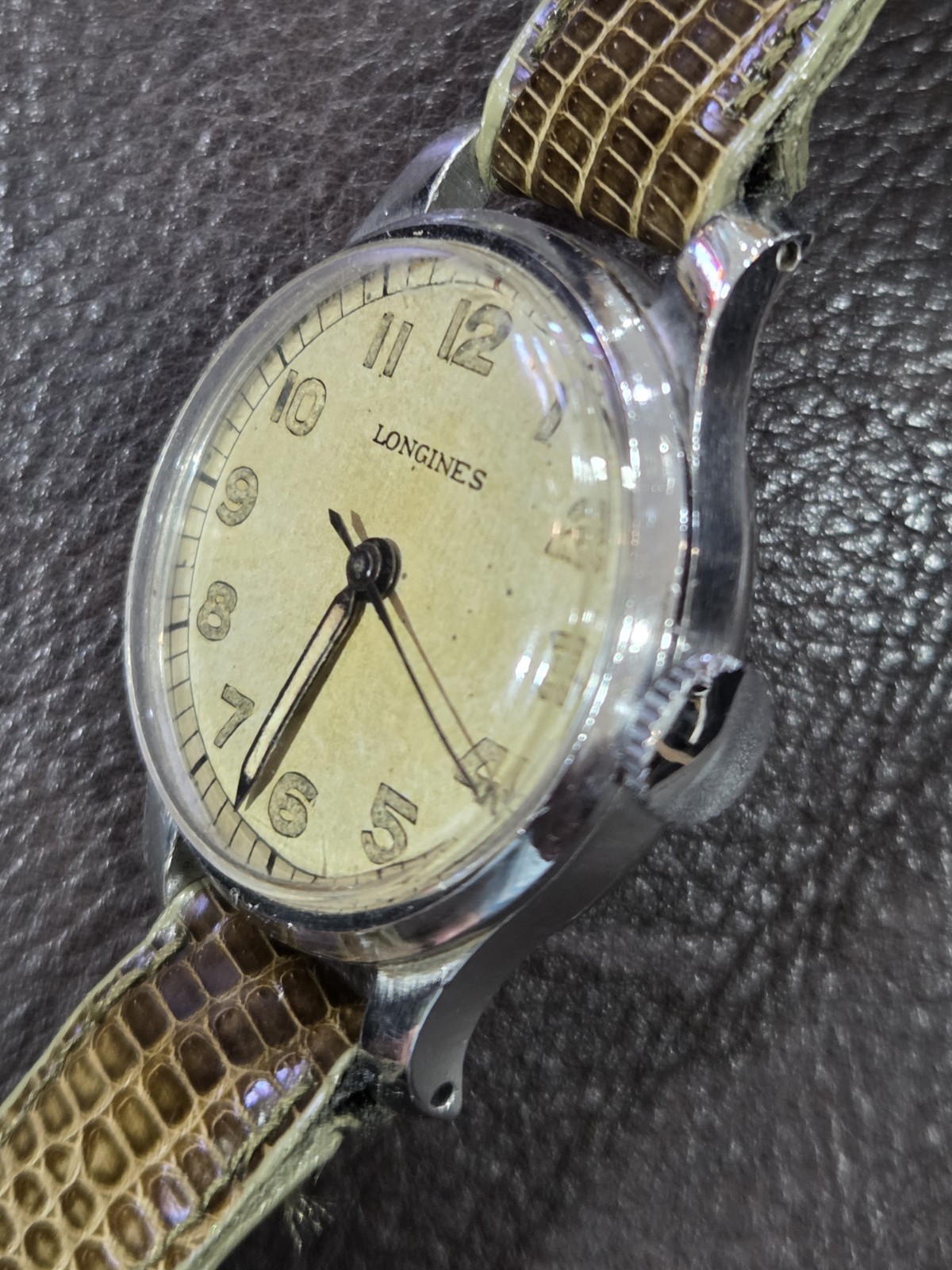 1940s Longines military-style WW 2 Aviator Pilot Caliber 12.68N Wristwatch
