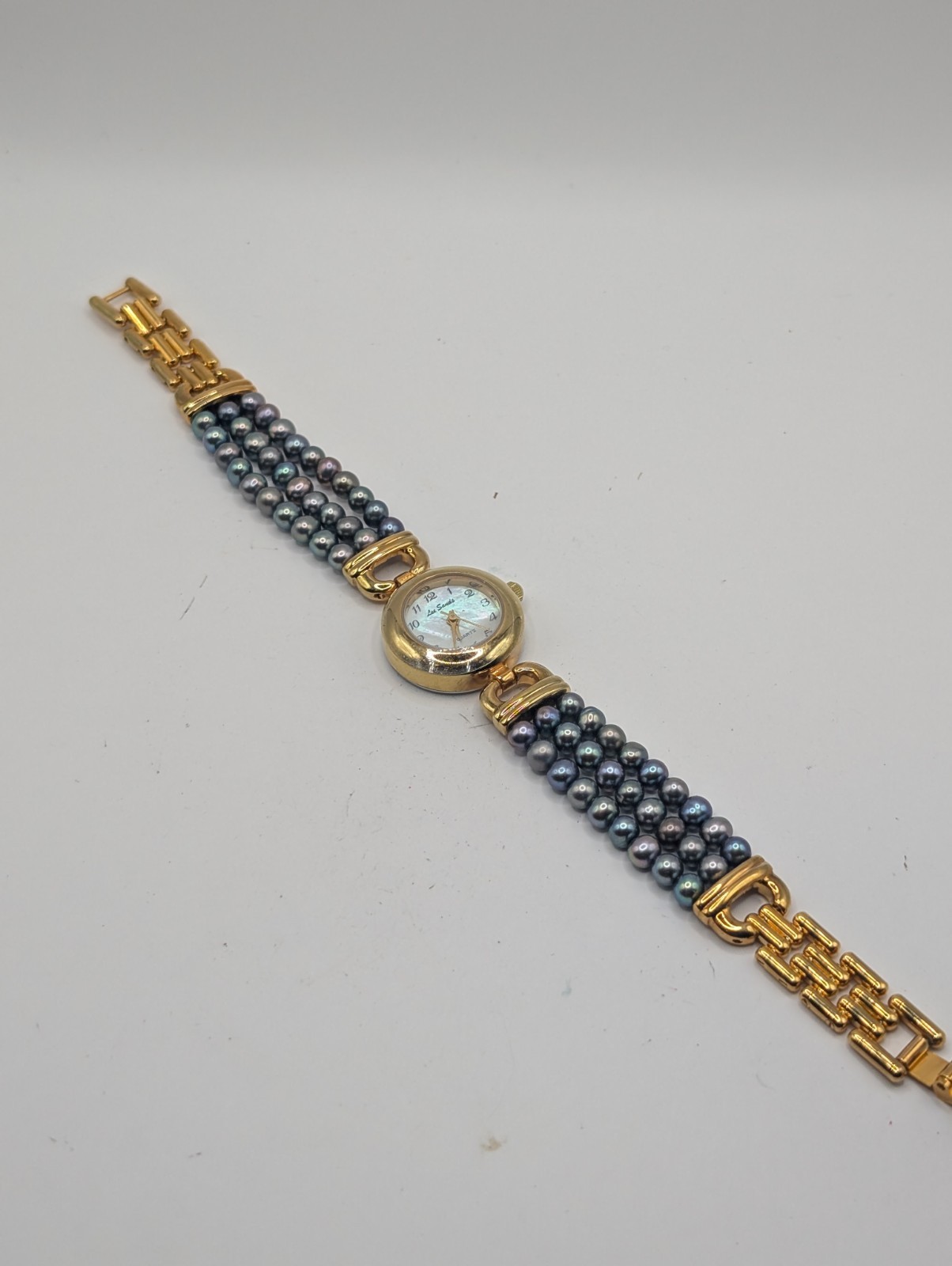 VTG Lee Sands Watch Womens 21mm Blue Faux Pearls Gold Tone MOP Dial New Battery