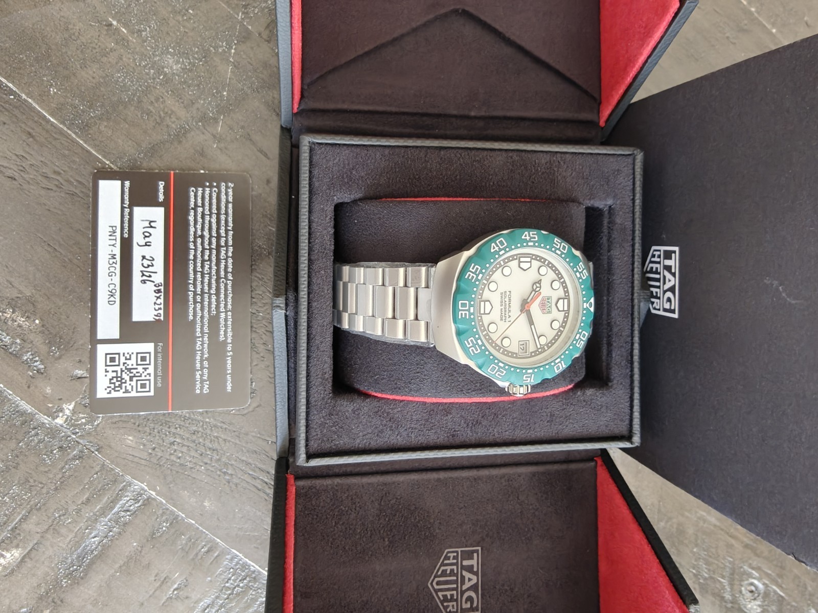 Tag Heuer F1 Solargraph 38mm WBY111E.BA0042 Steel Solar Quartz Watch Green