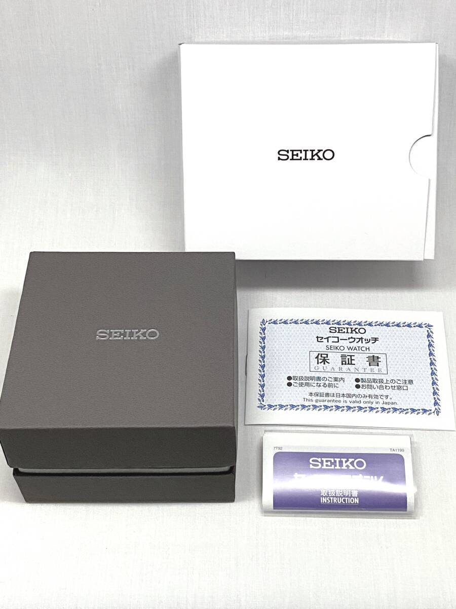New SEIKO (Seiko) Watch White Chronograph Waterproof Calendar Overseas Item Reve
