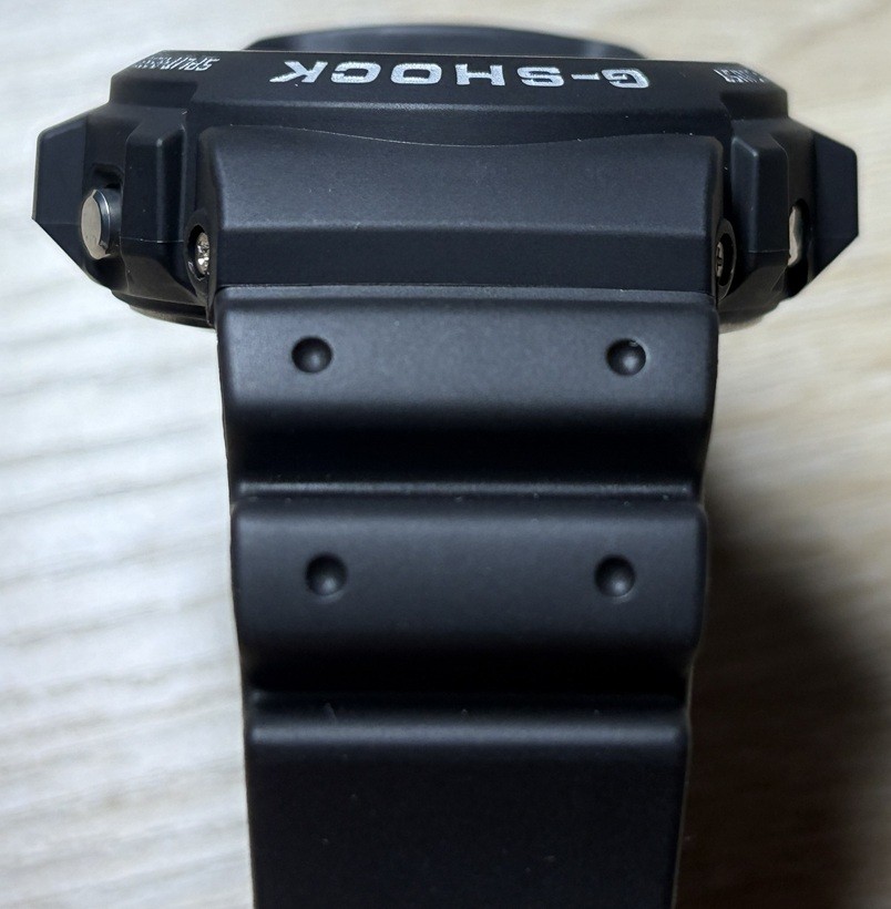 Unused item! Box with tag Casio G-Shock DW-6900 Honda limited 3rd black wing