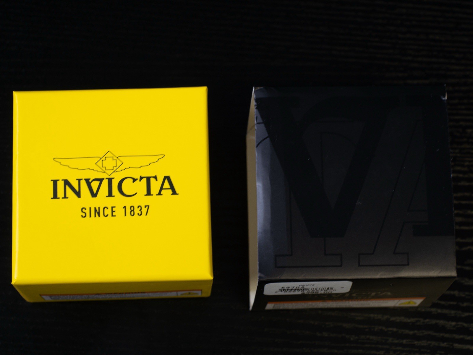 Invicta Racing Sand Beaches – Nitro Gen Men’s Watch 43mm, Beige (69704)
