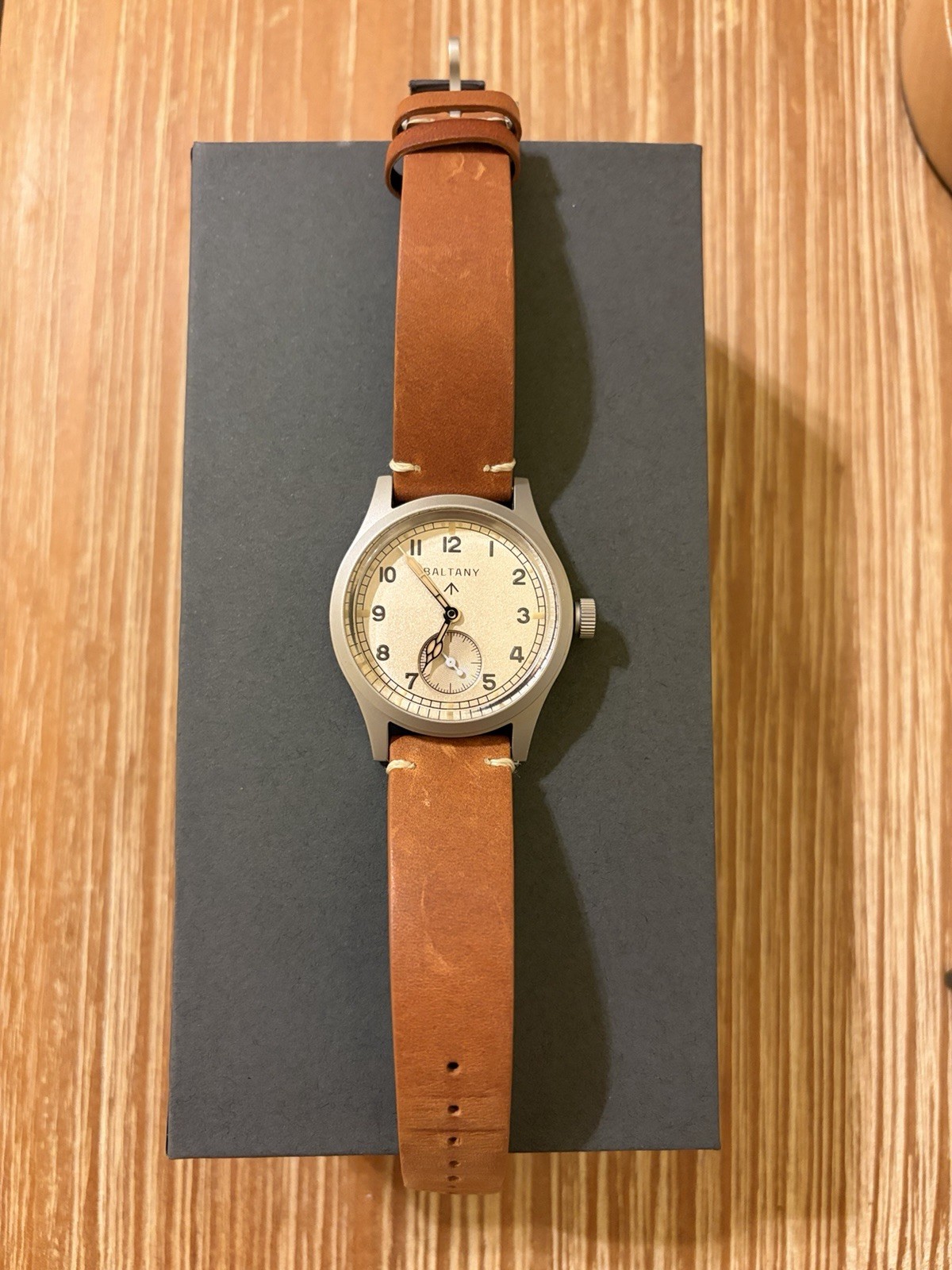 BALTANY Dirty Dozen Quartz men’s watch 36mm with box, pouch and papers
