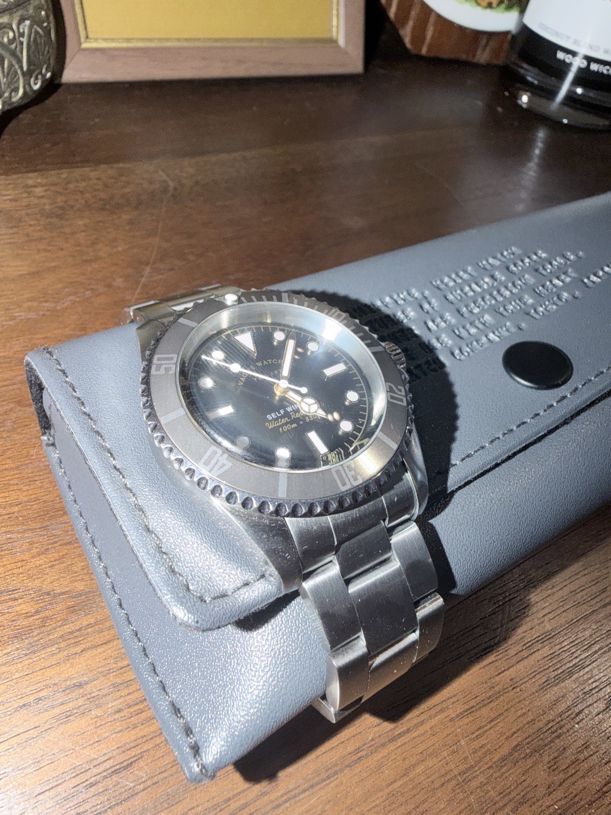 Vague Watch Co. Gray Fade Submariner Style Watch Full Kit