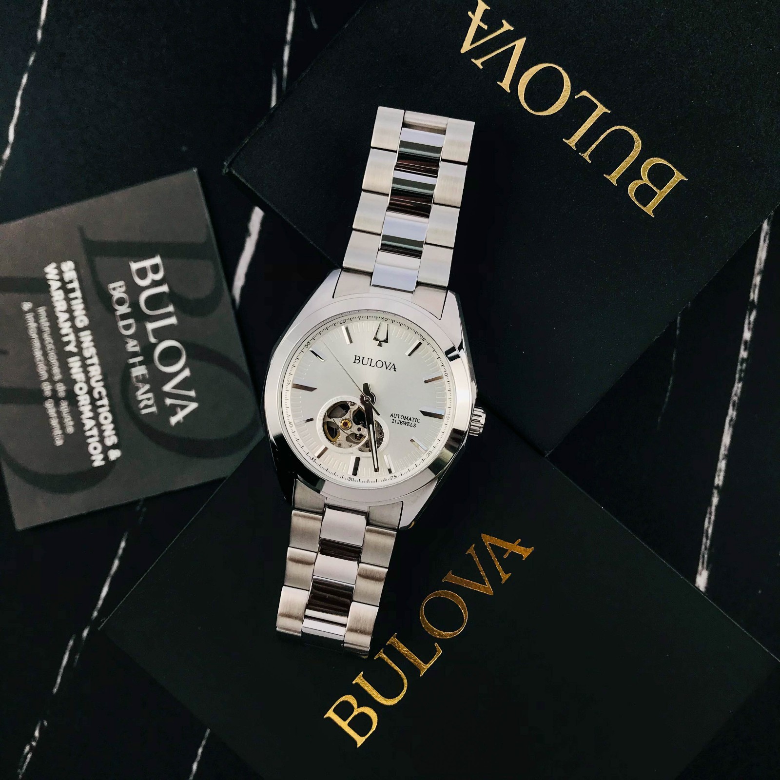 Bulova 96A274 Suveyor Automatic White Dial Stainless Steel Men’s Wristwatch 42MM