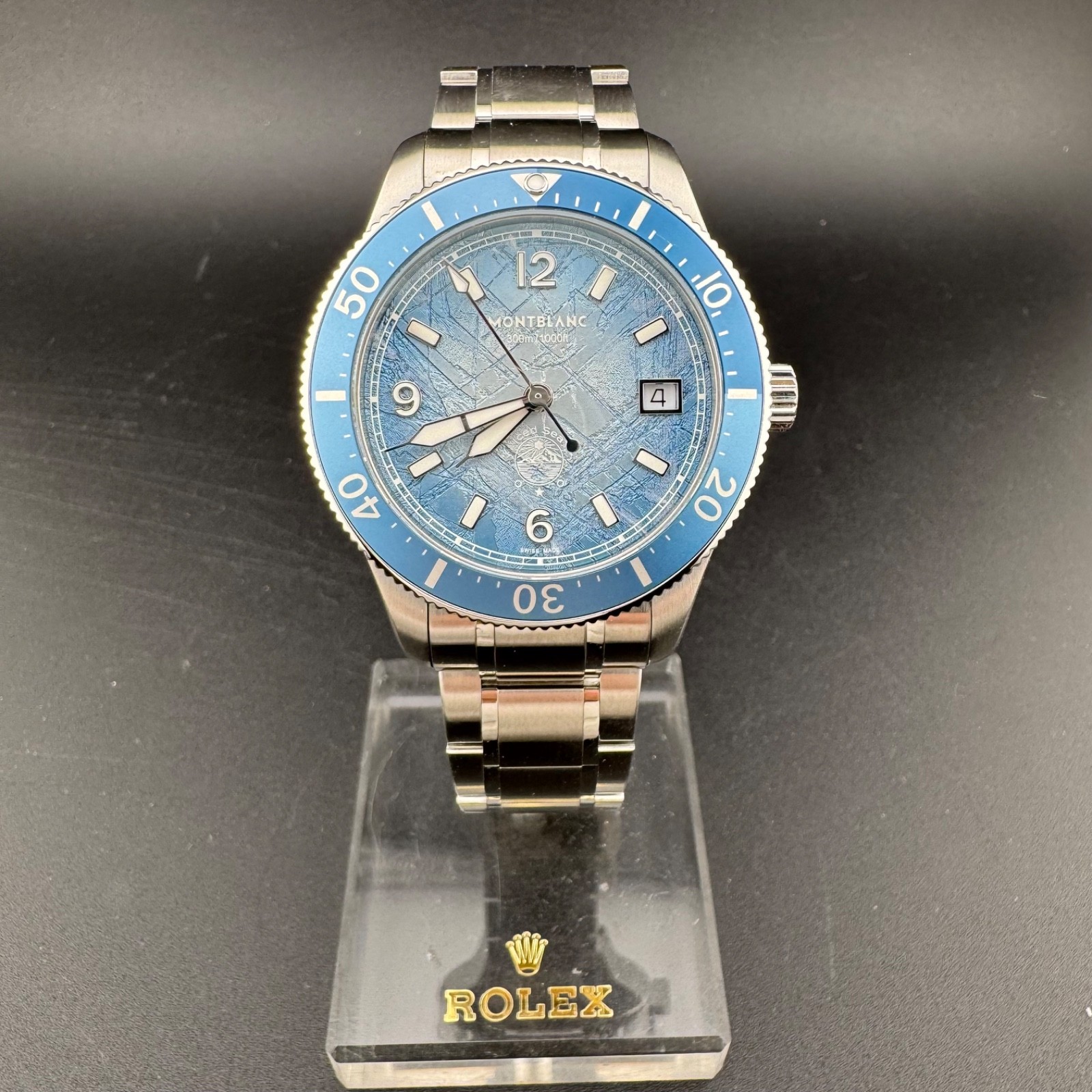 MONTBLANC Iced Sea 0 Oxygen REF 134022 38mm Blue Dial Diver’s Watch Box Warranty