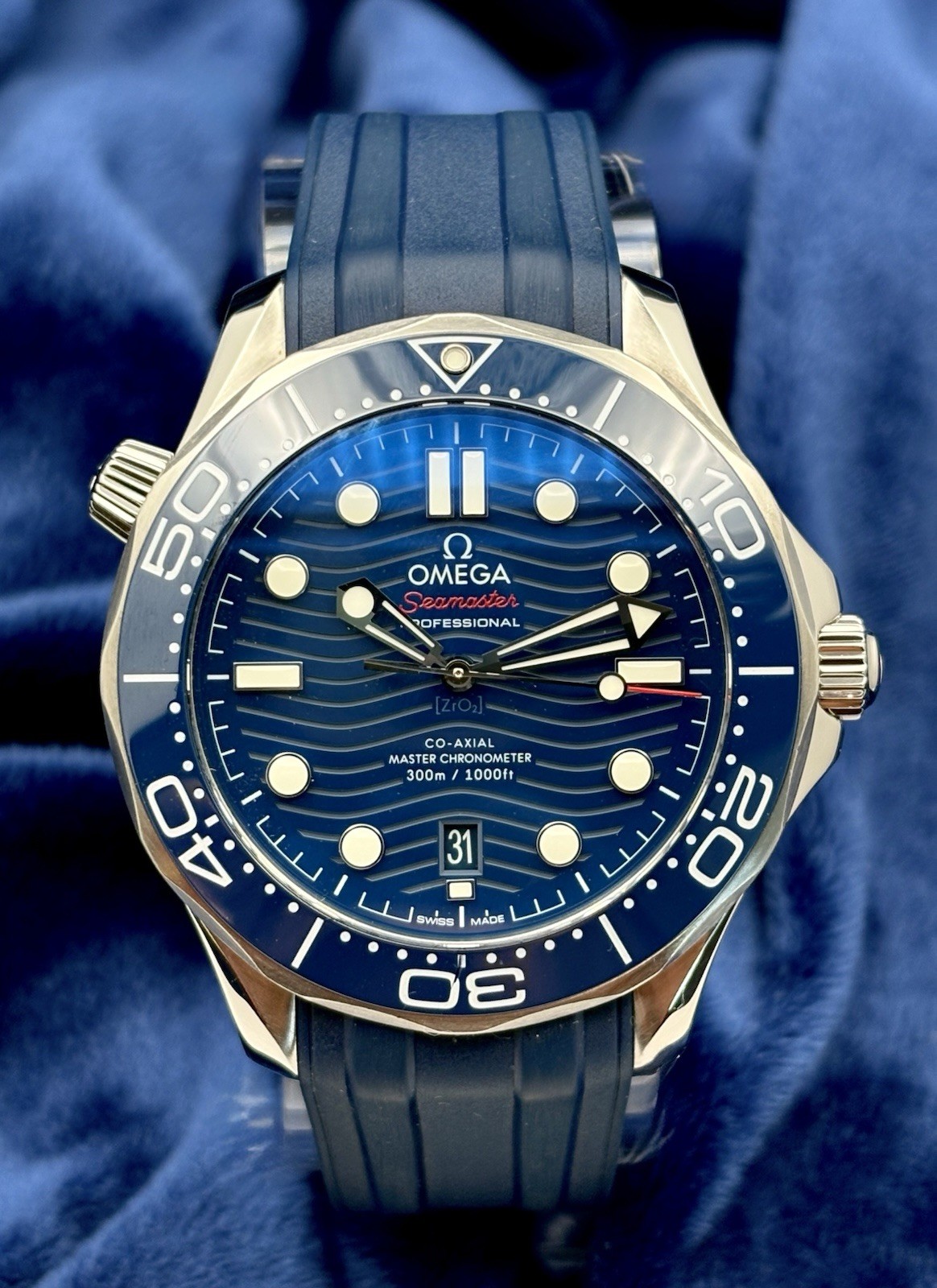 OMEGA Seamaster Diver 300M 210.32.42.20.03.001