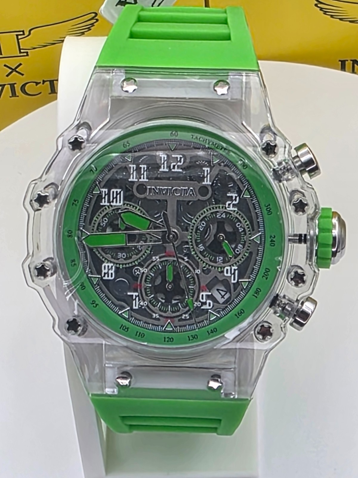 INVICTA Racing Vaulthan Men’s Watch-44mm, Green 69687 New with Warranty