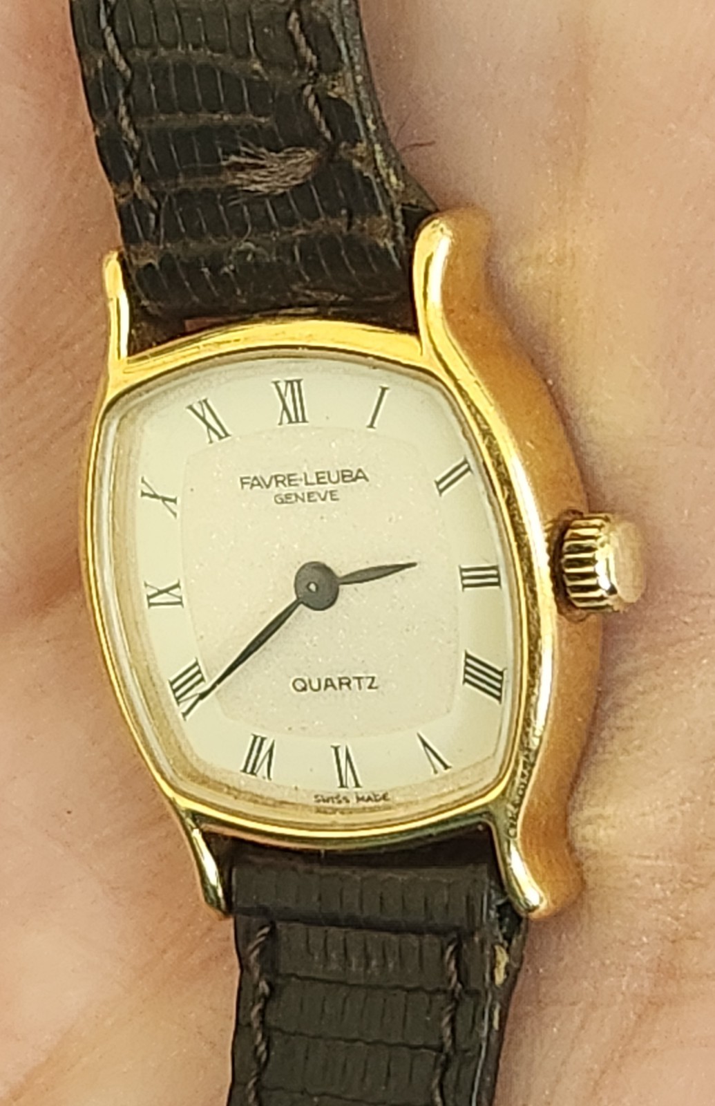 Estate FAVRE-LEUBA Geneva quartz watch distinctive tonneau-shaped Swiss Made