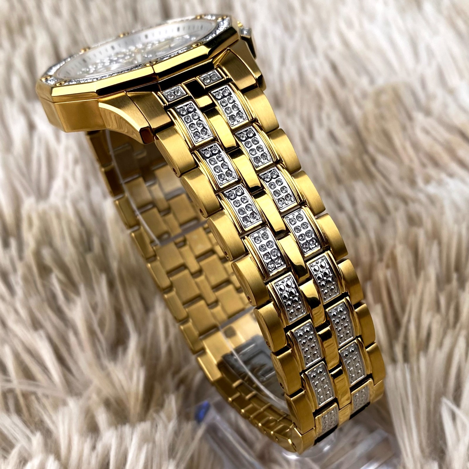 Bulova Octava Quartz 41.5mm Crystal White Dial Gold-Tone Men’s Watch 98C126