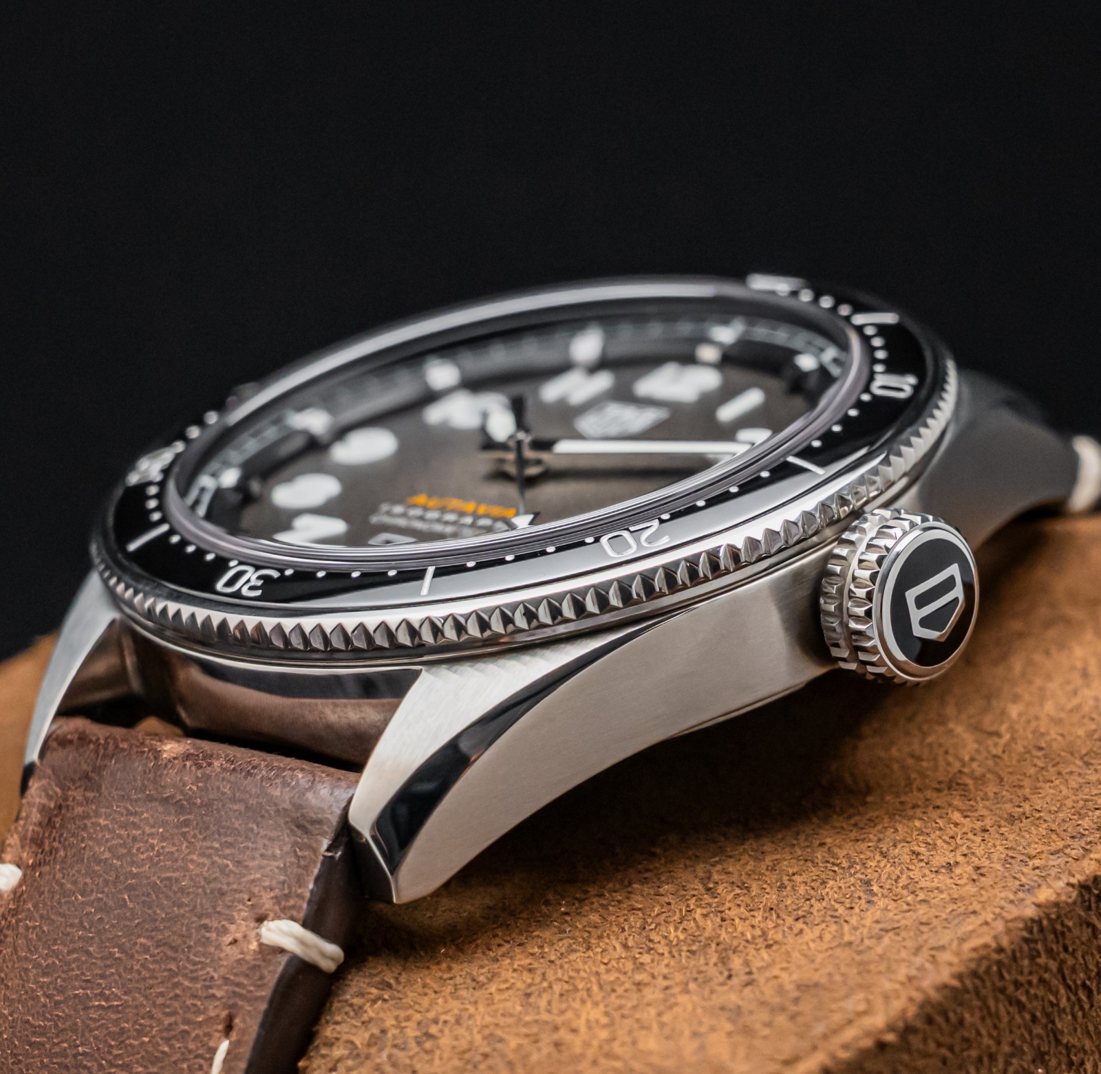 Tag Heuer Autavia Automatic 42mm Smokey Black Dial Papers Steel WBE5190.FC8268