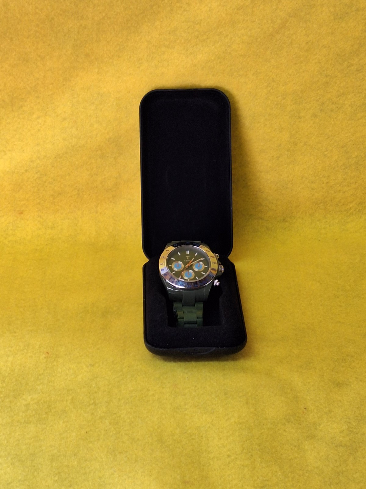 Triwa Karelen Chrono Green Unisex Adults fashionable Wristwatch From Sweden