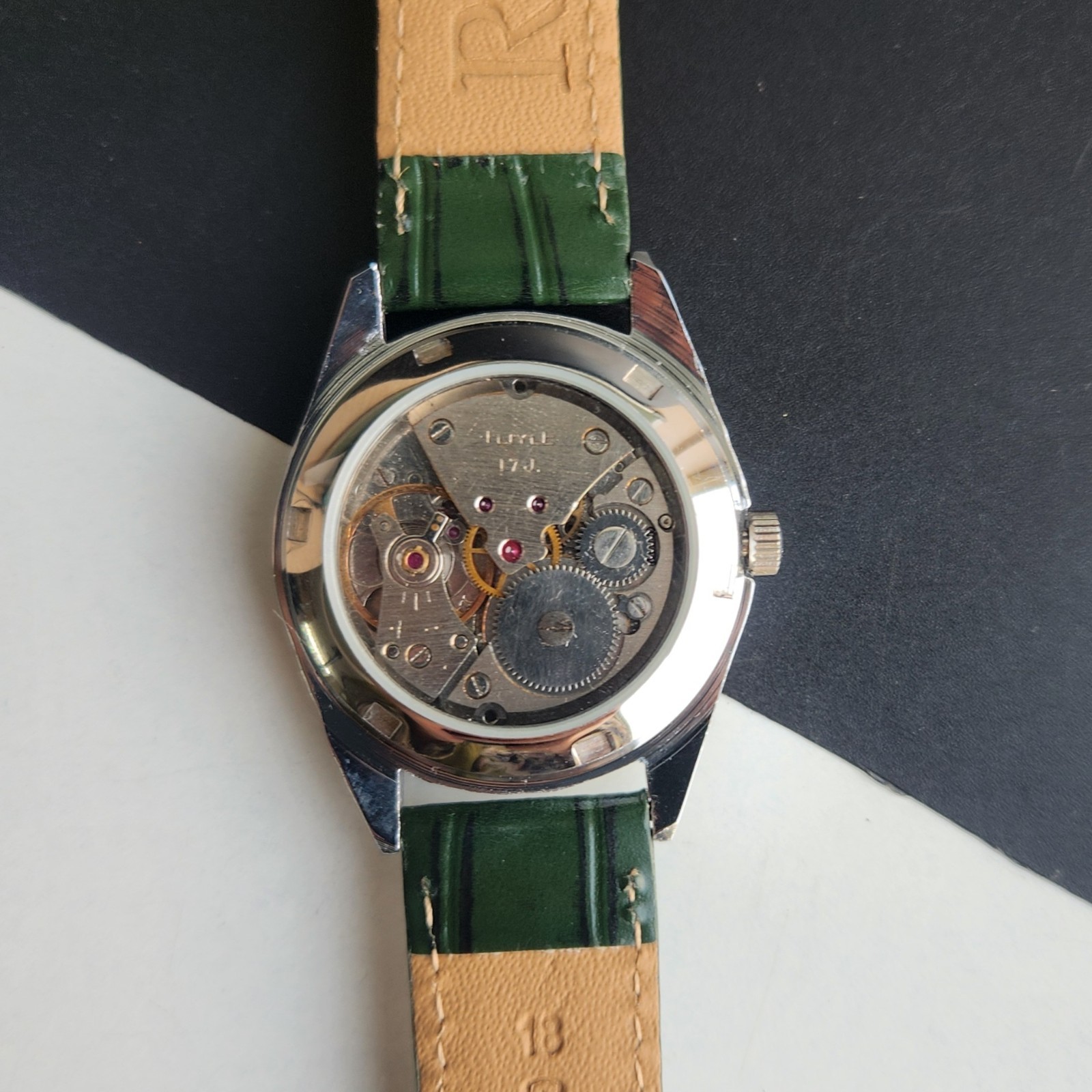 Vintage HMT Kohinoor Fluted Bezel Mechanical Hand Winding Wrist Watch A05